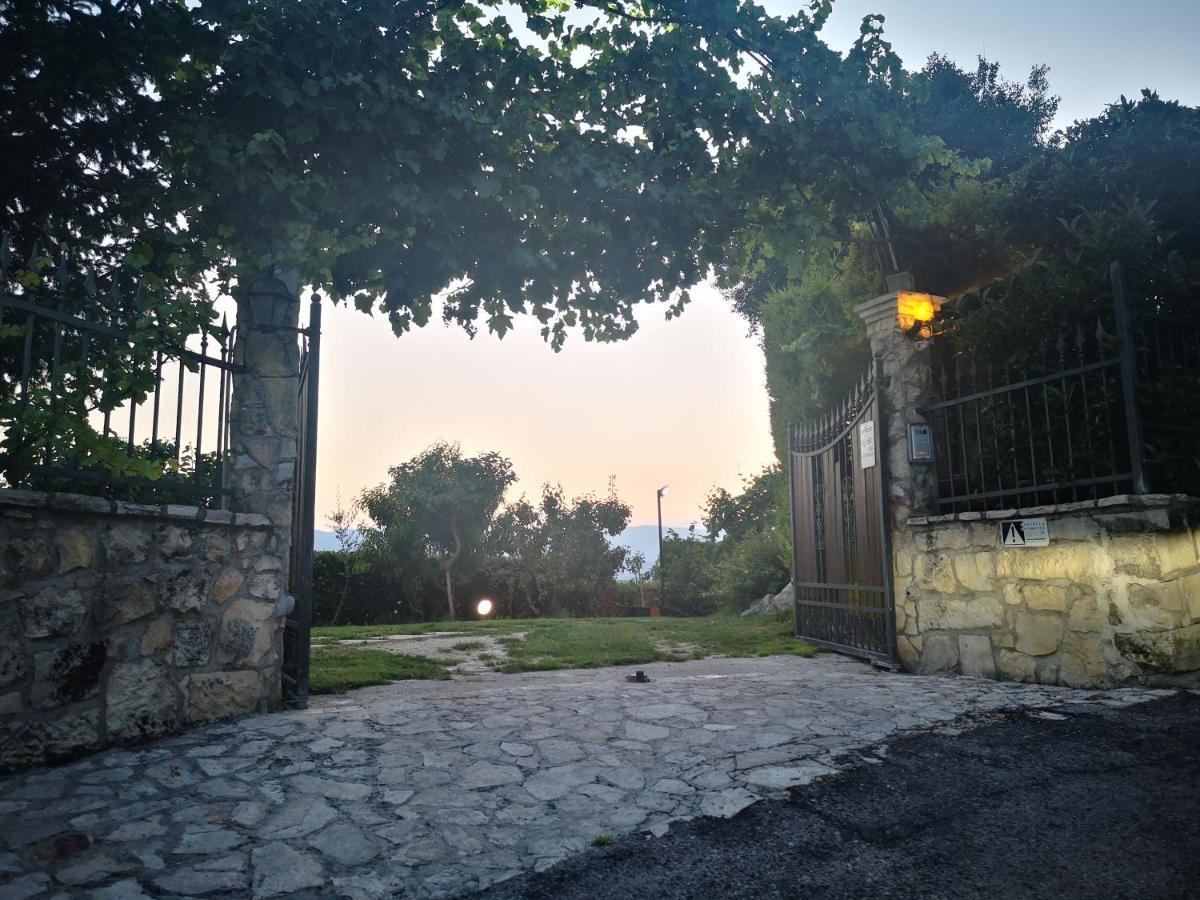 Mary'S Dream Bed & Breakfast Manoppello Екстериор снимка